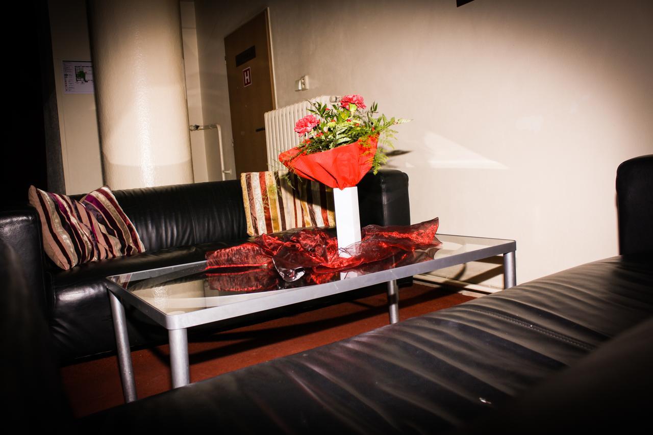 Hotel Morava Uherské Hradiště Екстериор снимка